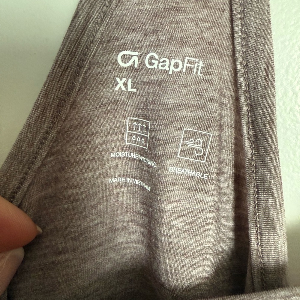 NWT Gapfit racer back strappy tank in XL Tall in black or mauve - Picture 5 of 11